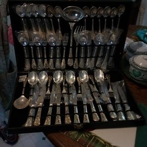 Inherited FB Rogers Complete 51 piece serving set